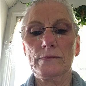 Meet your Posher, Helen